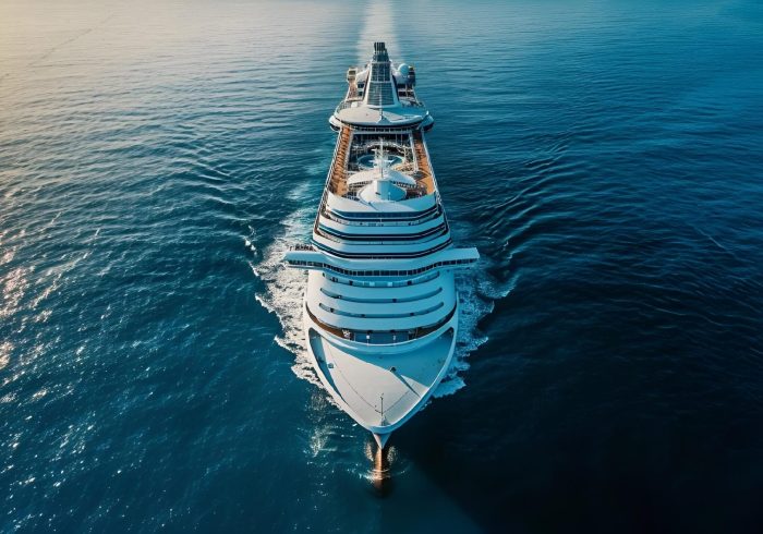 Large,Cruise,Ship,Sailing,On,The,Ocean,With,A,Beautiful